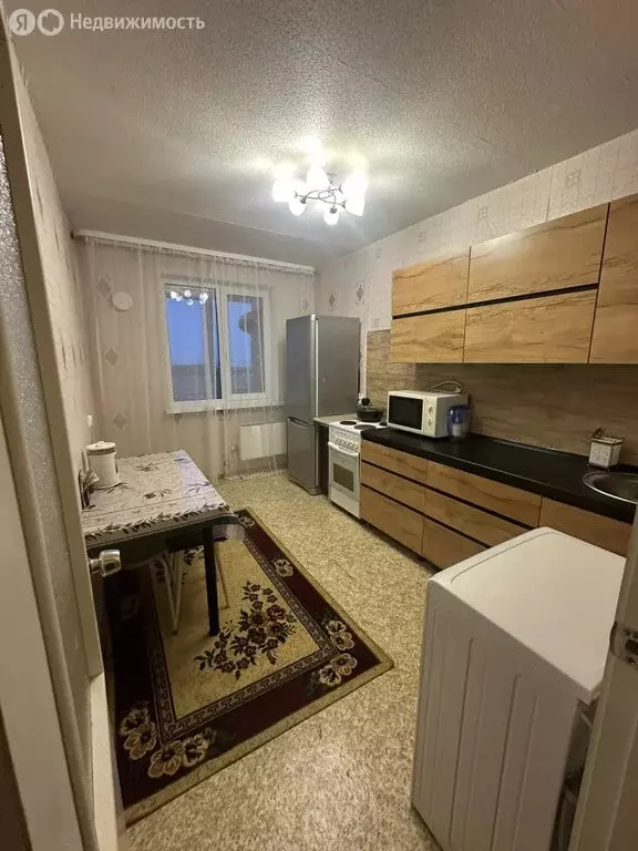 1-комнатная квартира: Екатеринбург, Билимбаевская улица, 25к5 (39 м) - Фото 2