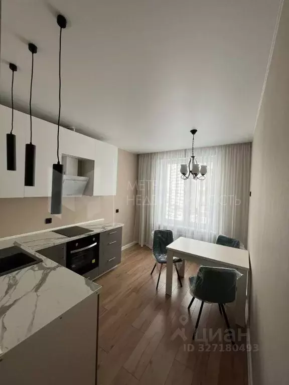 1-к кв. Тюменская область, Тюмень ул. Фармана Салманова, 6 (38.0 м) - Фото 1