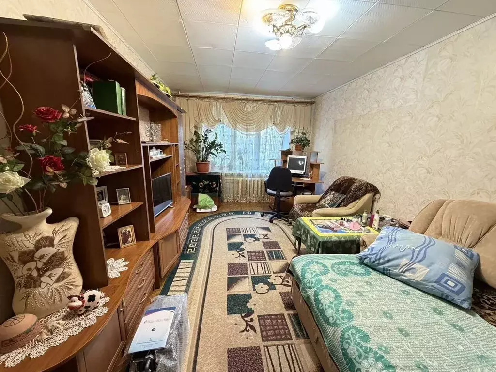 3-к кв. Ленинградская область, Волхов ул. Коммунаров, 15 (63.0 м) - Фото 1