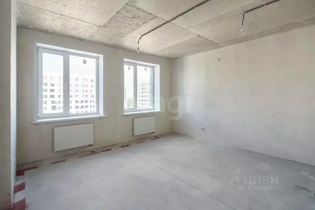 2-к кв. Тюменская область, Тюмень Интернациональная ул., 199к9 (56.2 ... - Фото 1