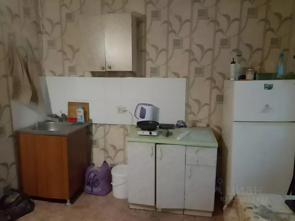 Комната Красноярский край, Красноярск ул. Щорса, 62 (18.0 м) - Фото 1