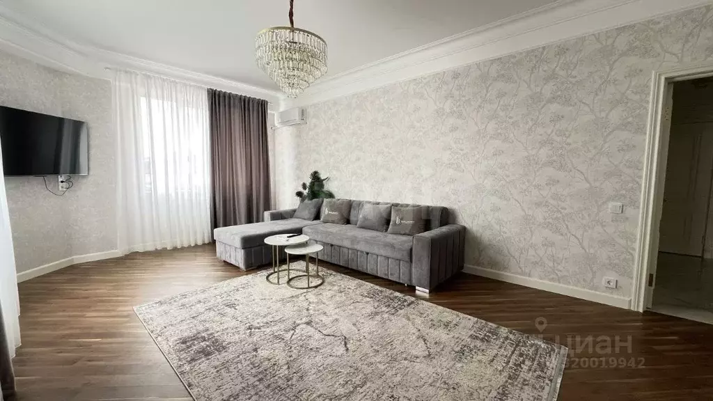 3-к кв. Дагестан, Махачкала ул. Зои Космодемьянской, 54К (121.0 м) - Фото 1