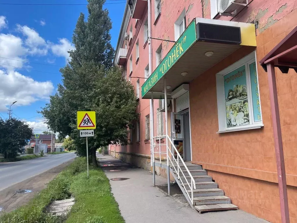 Помещение свободного назначения в Омская область, Омск Привокзальный ... - Фото 1