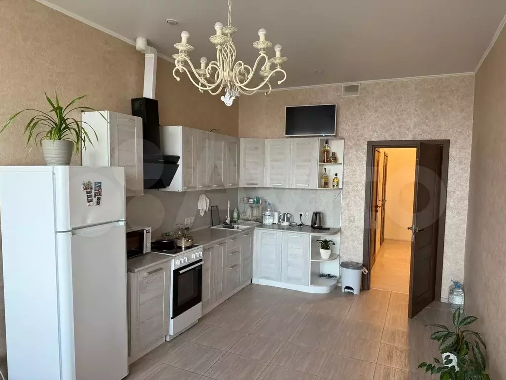 2-к. квартира, 80 м, 7/18 эт. - Фото 0