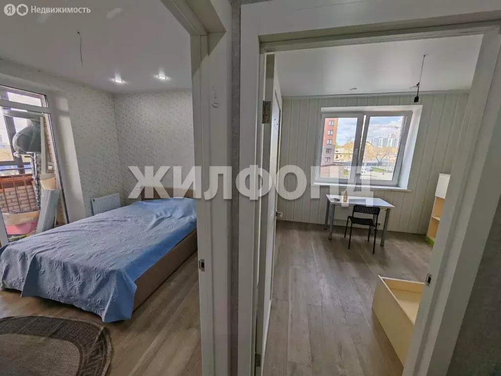 3-комнатная квартира: Новосибирск, Коммунстроевская улица, 161 (56.4 ... - Фото 0