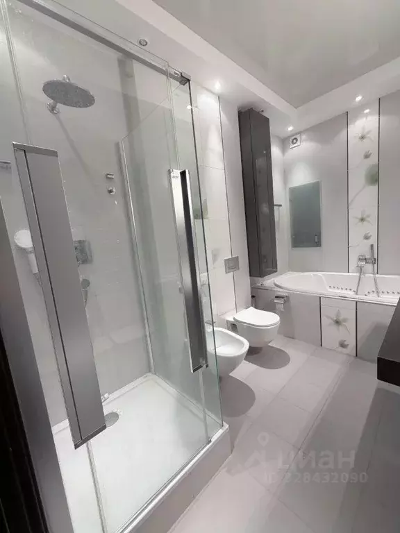 Квартира, 3 комнаты, 104 м - Фото 2