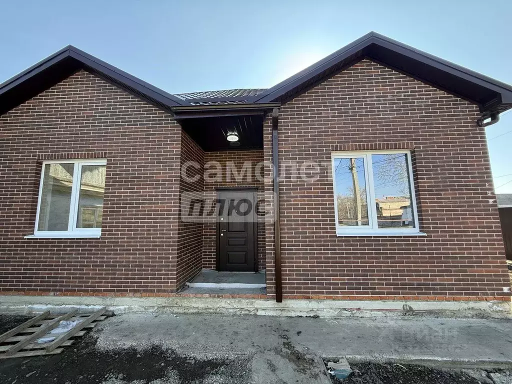 Дом в Краснодарский край, Динская ст-ца ул. Динская (112 м) - Фото 1