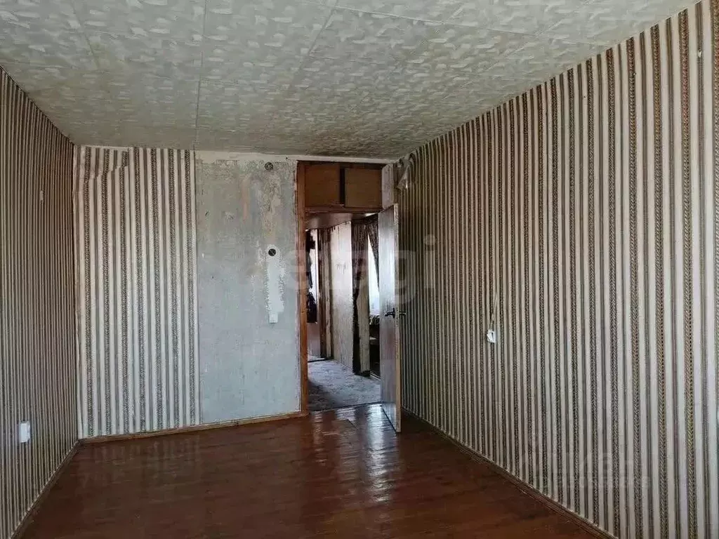 3-к кв. Псковская область, Остров ул. Апакидзе, 6 (63.0 м) - Фото 2