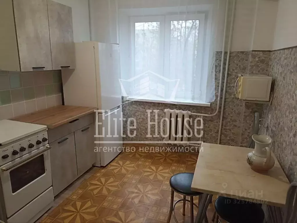 3-к кв. Калужская область, Калуга ул. Степана Разина, 54 (63.7 м) - Фото 1