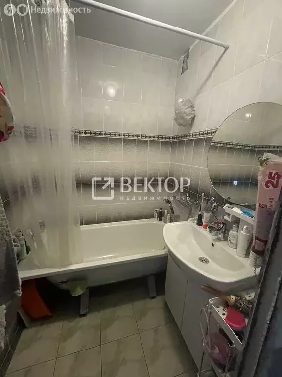 2-комнатная квартира: Ярославль, проспект Фрунзе, 61 (49 м) - Фото 1