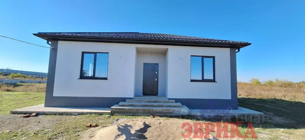 Дом в Краснодарский край, Крымск ул. Краснозеленая, 33 (84 м) - Фото 1