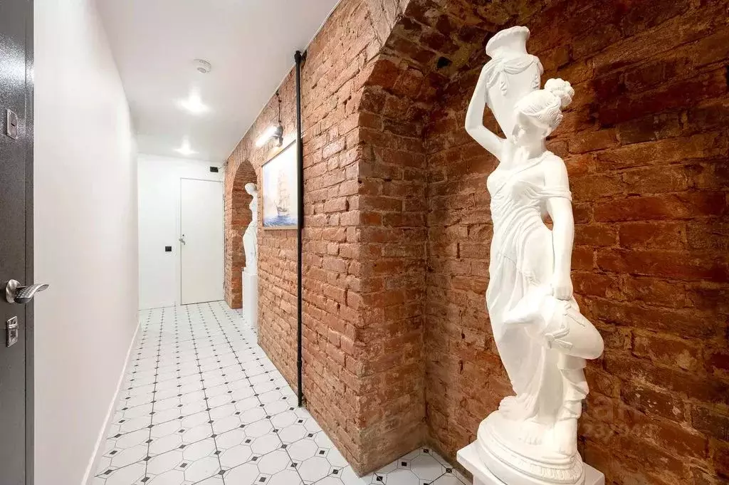 Студия Санкт-Петербург ул. Декабристов, 11 (15.0 м) - Фото 1