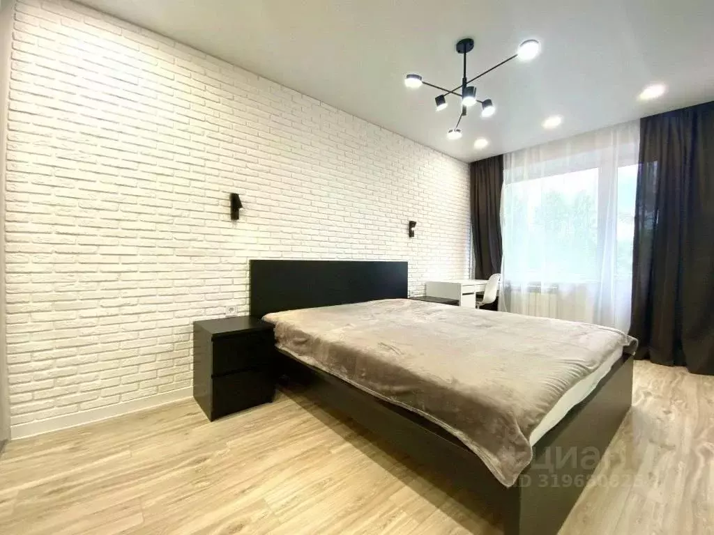 2-к кв. Карелия, Петрозаводск просп. Ленина, 37 (48.0 м) - Фото 1