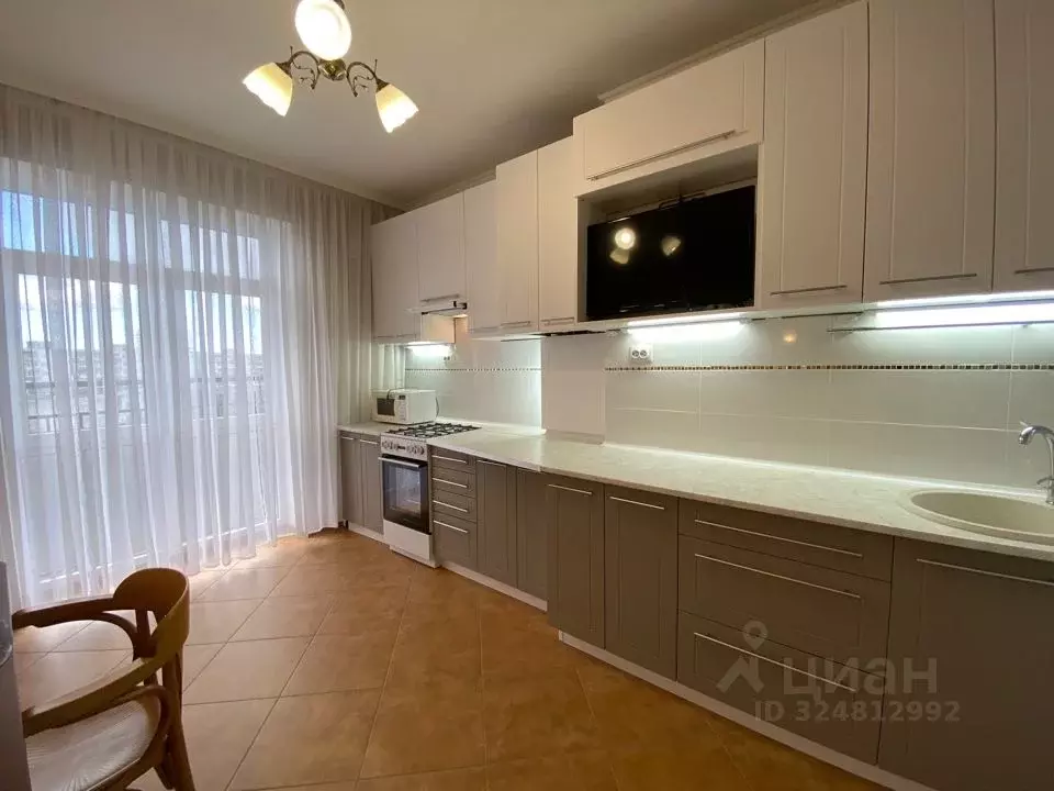 2-к кв. Калининградская область, Калининград Нарвская ул., 83 (60.0 м) - Фото 2