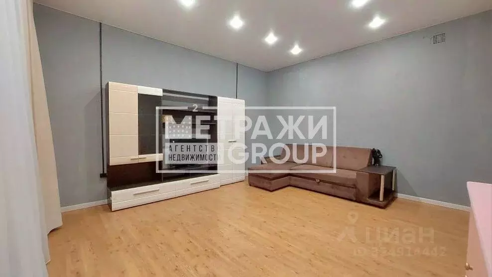 3-к кв. Московская область, Лосино-Петровский Октябрьская ул., 4 (77.0 ... - Фото 1