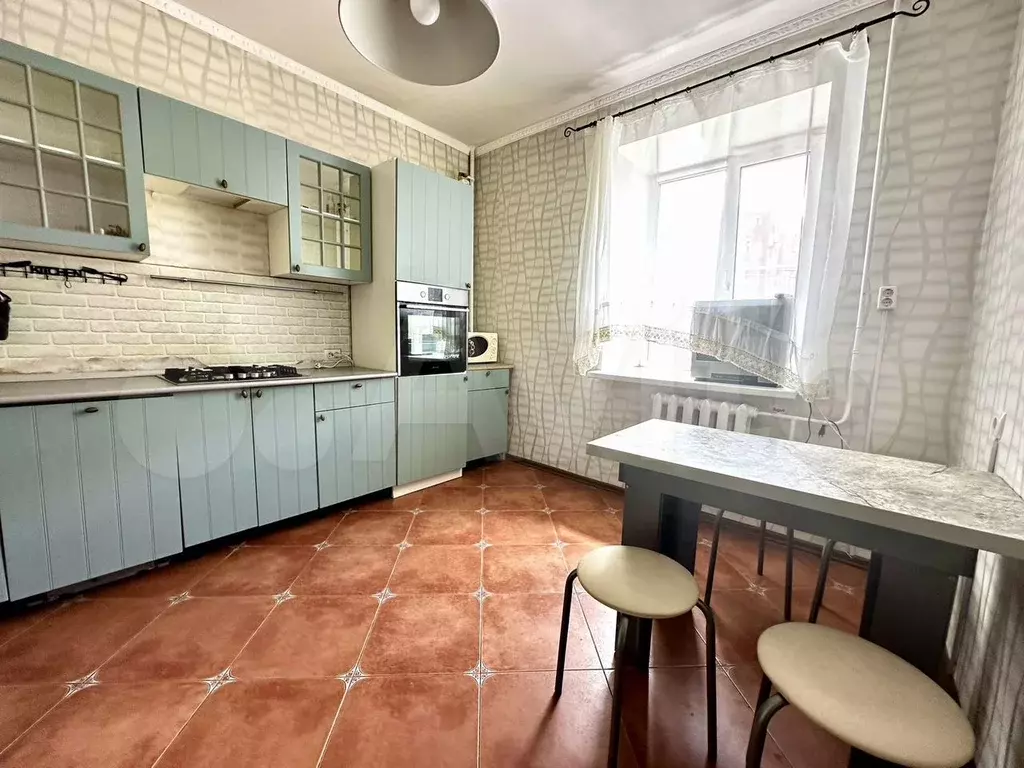 2-к. квартира, 72 м, 3/9 эт. - Фото 0