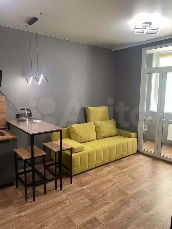 1-к. квартира, 40 м, 15/19 эт. - Фото 1