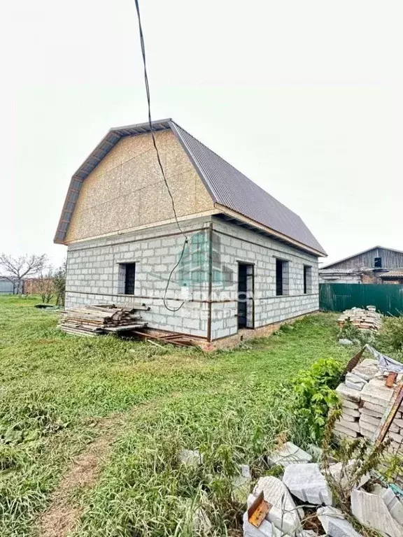 Дом в Омская область, Любинский район, д. Авлы ул. Придорожная, 4 (90 ... - Фото 1