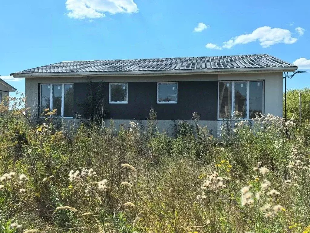 Дом в Белгородская область, Валуйки Ясная ул., 2/32 (72 м) - Фото 1