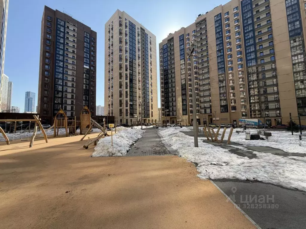 Квартира, 3 комнаты, 77 м - Фото 1