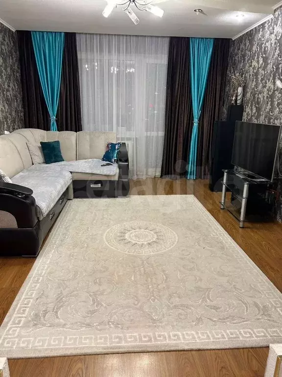 3-к. квартира, 74,5 м, 1/6 эт. - Фото 1