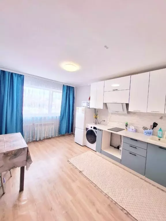 1-к кв. Сахалинская область, Южно-Сахалинск просп. Мира, 57 (30.0 м) - Фото 1