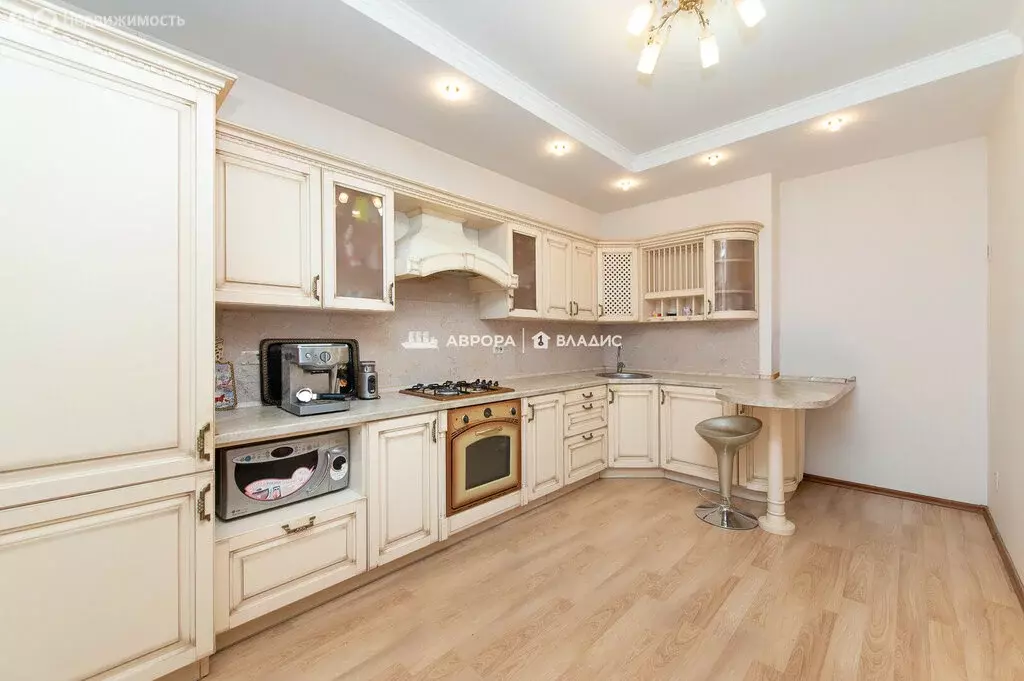 4-комнатная квартира: Магнитогорск, улица Мичурина, 138/1 (132 м) - Фото 1