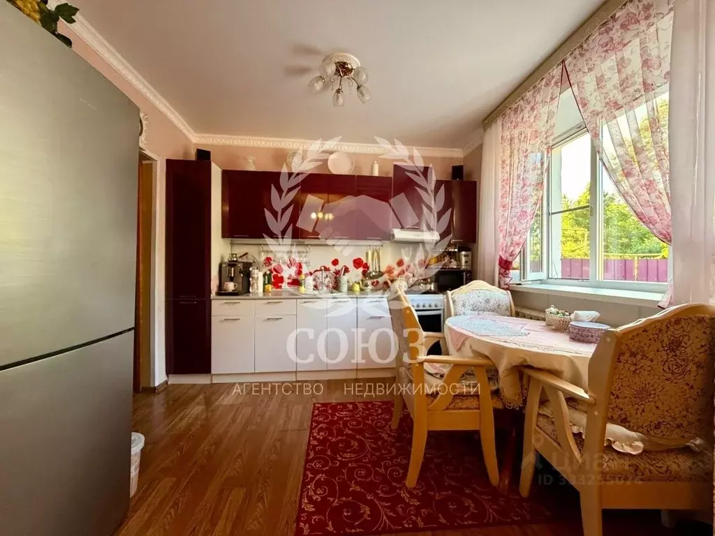 3-к кв. Калужская область, Медынь ул. Володарского, 42 (100.4 м) - Фото 1