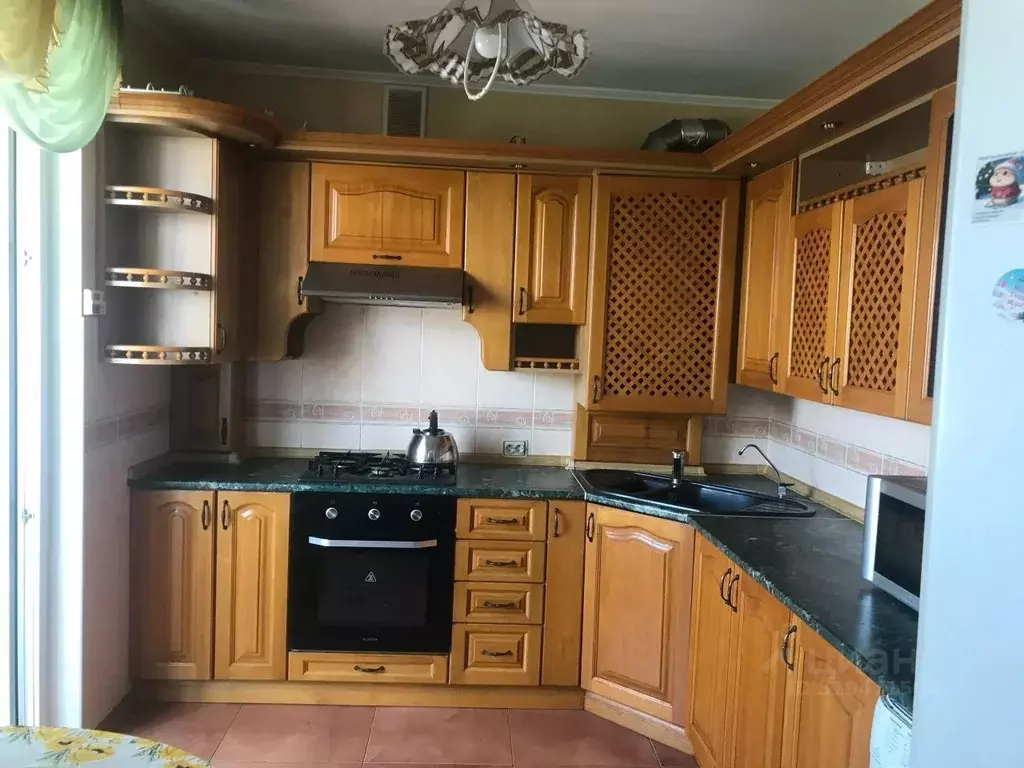 3-к кв. Севастополь ул. Александра Маринеско, 7 (75.0 м) - Фото 0