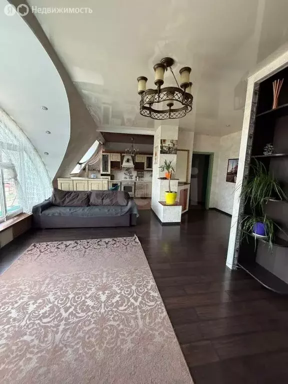 3-комнатная квартира: Улан-Удэ, Ключевская улица, 144 (97.4 м) - Фото 1