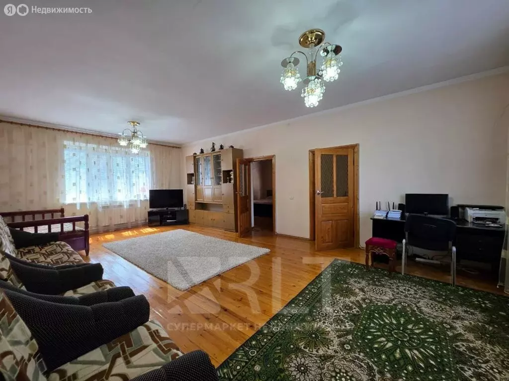 Дом в Махачкала, улица Габиева, 1 (140 м) - Фото 1
