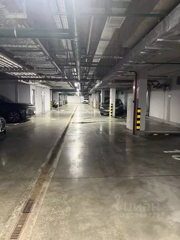 Гараж в Москва ул. Архитектора Щусева, 5к1 (18 м) - Фото 1