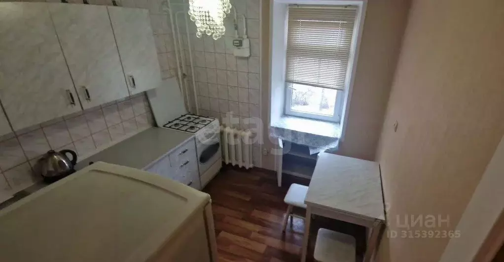 1-к кв. Калужская область, Балабаново Боровский район, 1 Мая ул., 9 ... - Фото 0