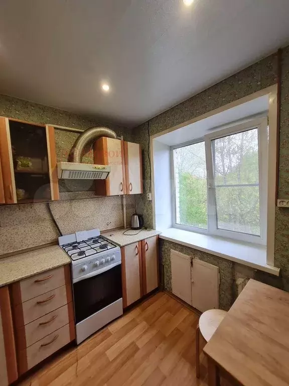 1-к. квартира, 30 м, 5/5 эт. - Фото 1