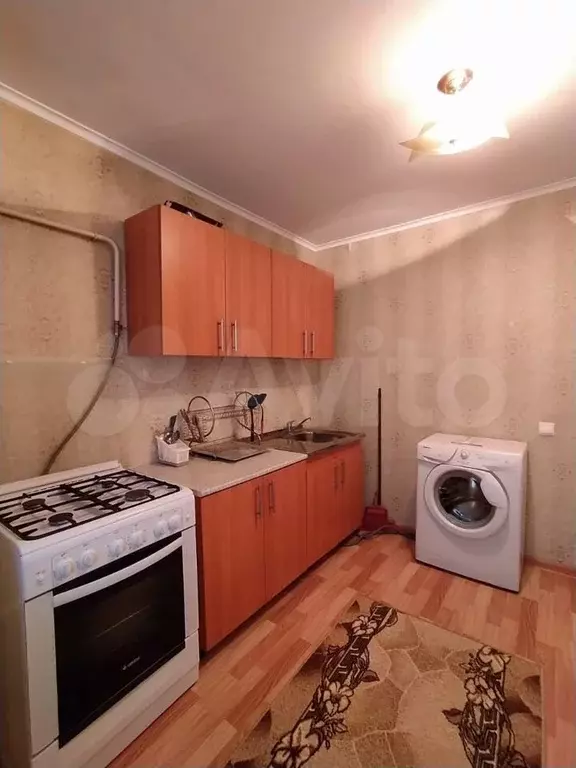 2-к. квартира, 60 м, 2/6 эт. - Фото 0