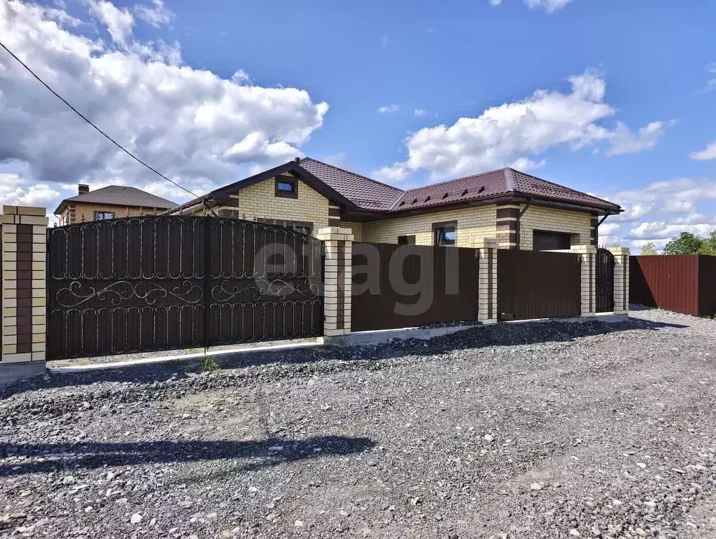 Дом в Тюменская область, Тюмень проезд Артековский (137 м) - Фото 1