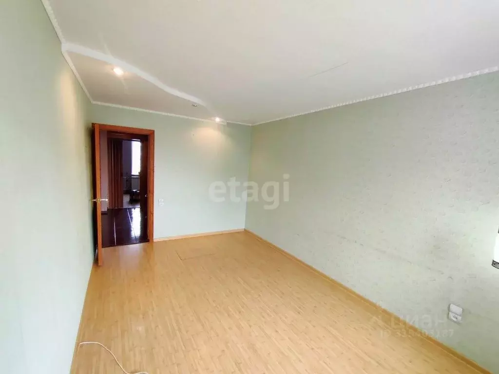 3-к кв. Архангельская область, Котлас ул. 70 лет Октября, 17 (59.3 м) - Фото 1