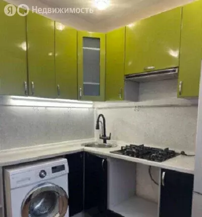 1-комнатная квартира: Владимир, улица Усти-на-Лабе, 23 (32 м) - Фото 0