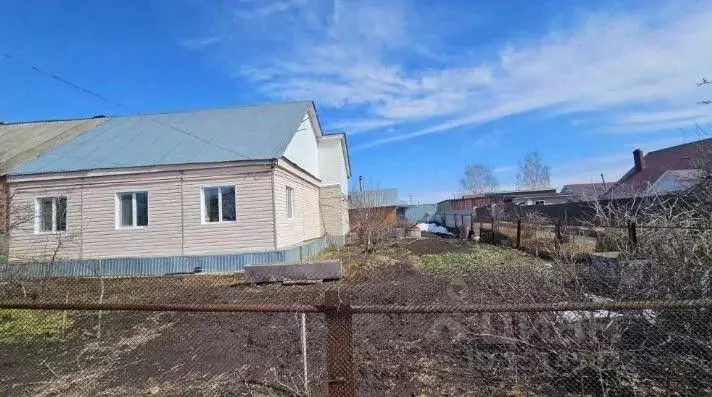 Дом в Татарстан, с. Пестрецы ул. Строителей, 45 (85 м) - Фото 1
