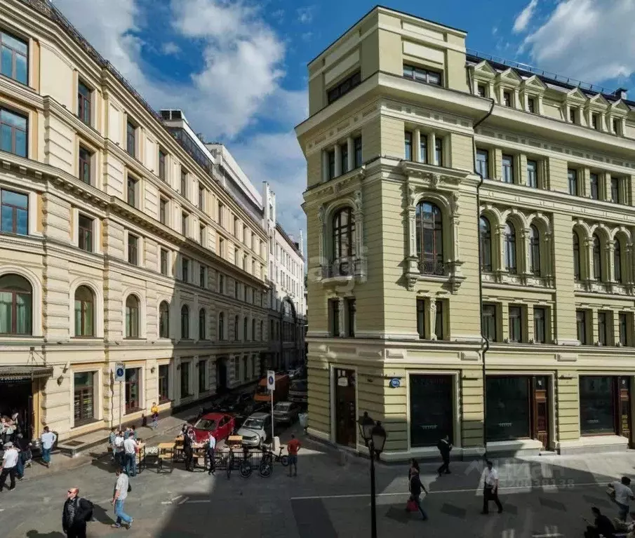 2-к кв. Москва Никольская ул., 10/2С2б (105.8 м) - Фото 0