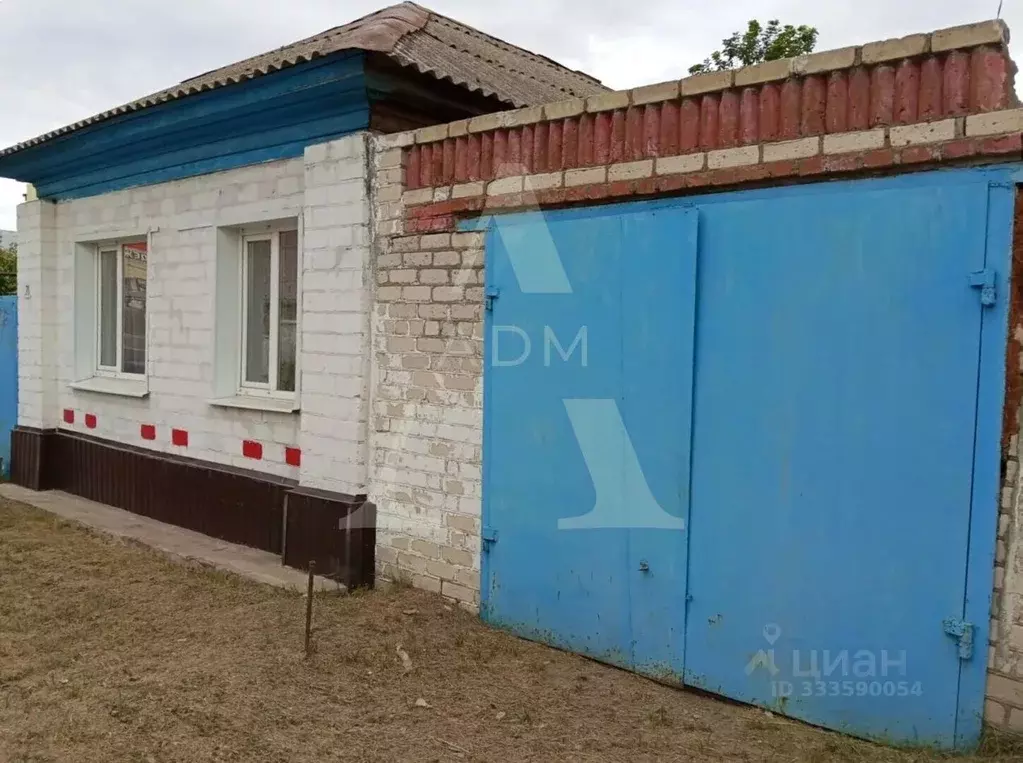 Дом в Волгоградская область, Елань рп ул. Киквидзе, 70 (69 м) - Фото 1