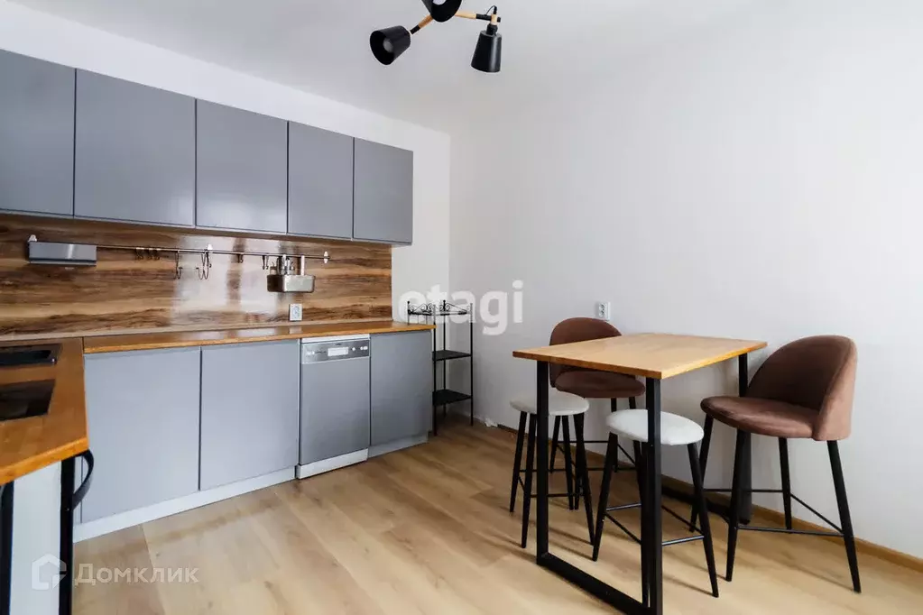 Продаётся 2-к квартира, 50.2 м - Фото 1