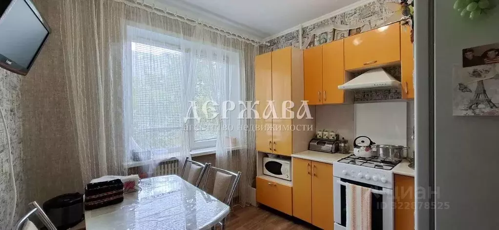 3-к кв. Белгородская область, Старый Оскол Весенний мкр, 19к1 (63.0 м) - Фото 1