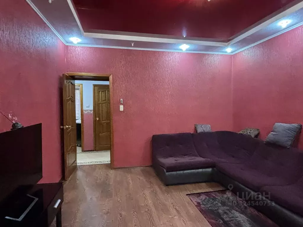 Дом в Северная Осетия, Владикавказ ул. Карла Маркса, 40 (50 м) - Фото 1