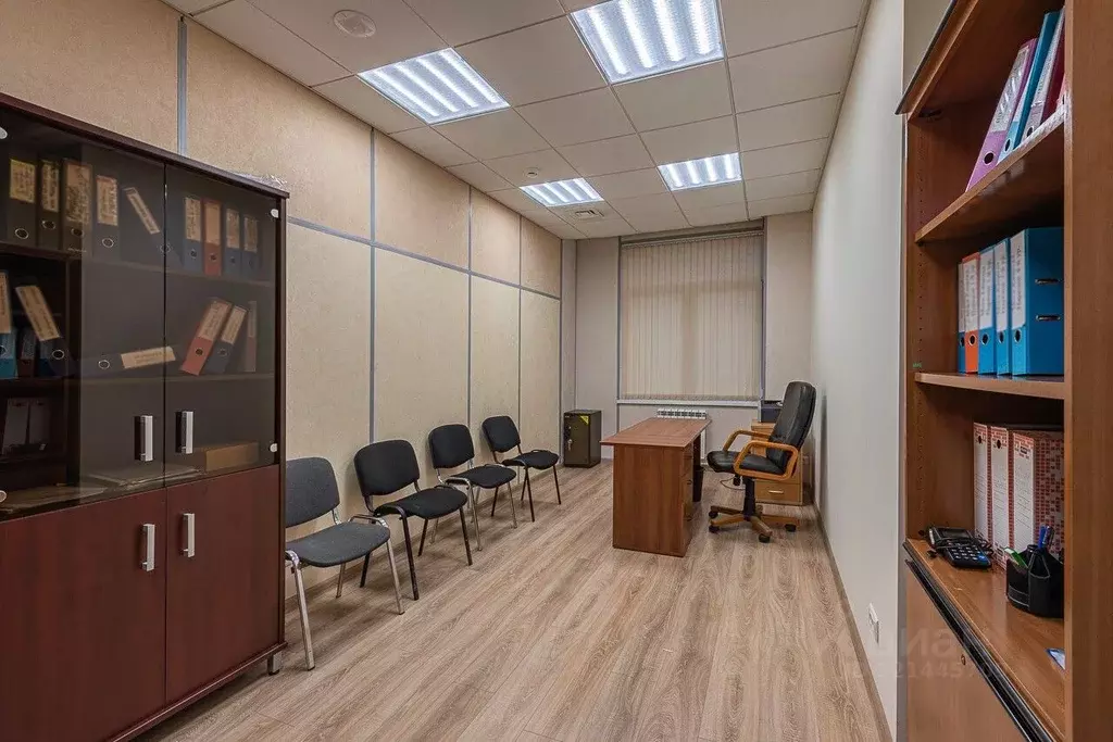 Офис в Свердловская область, Екатеринбург ул. Юмашева, 7 (320 м) - Фото 2