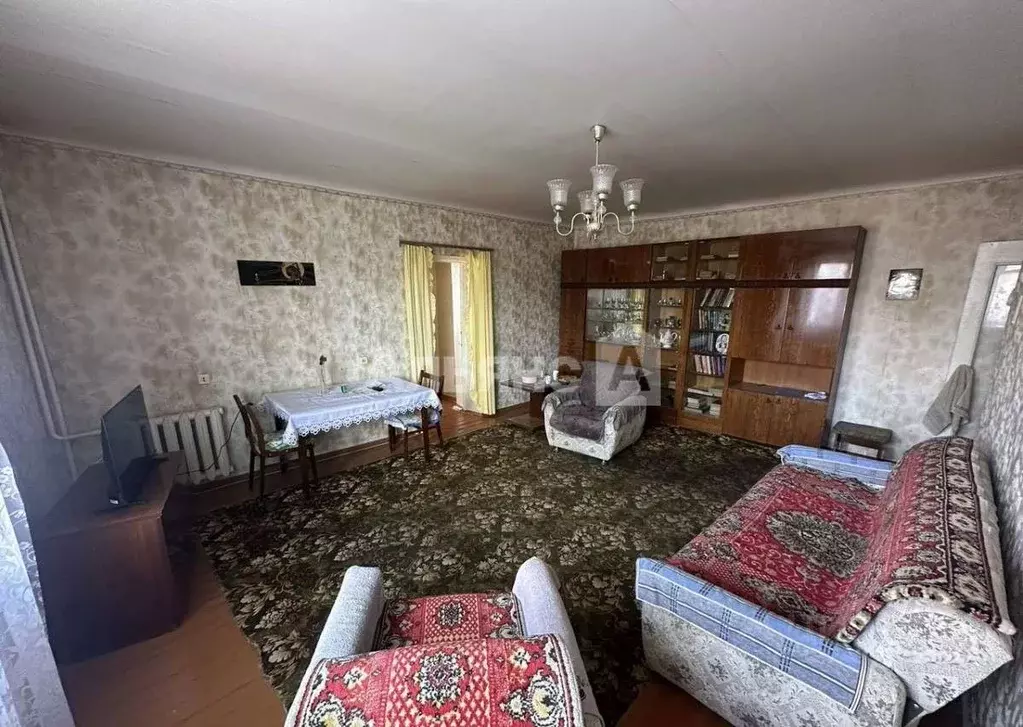 2-к кв. Ростовская область, Шахты Индустриальная ул., 8 (68.0 м) - Фото 1