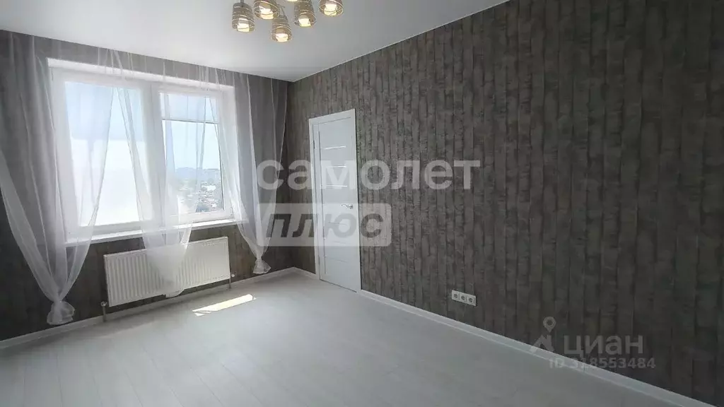2-к кв. Краснодарский край, Анапа Крестьянская ул., 27к7 (55.0 м) - Фото 0