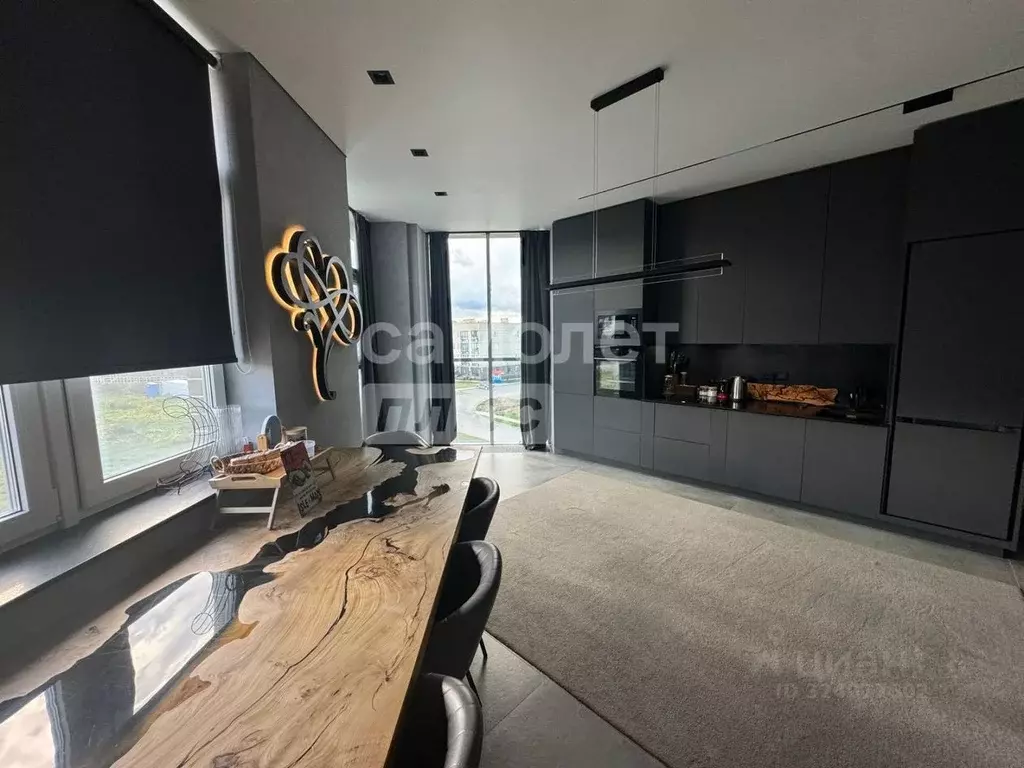 2-к кв. Краснодарский край, Анапа ул. Ленина, 202к1 (74.0 м) - Фото 0