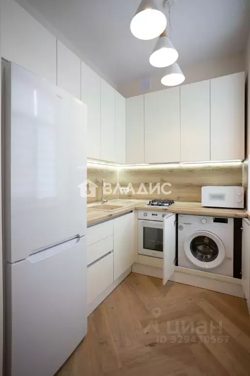 2-к кв. Владимирская область, Владимир ул. Горького, 73 (45.6 м) - Фото 2