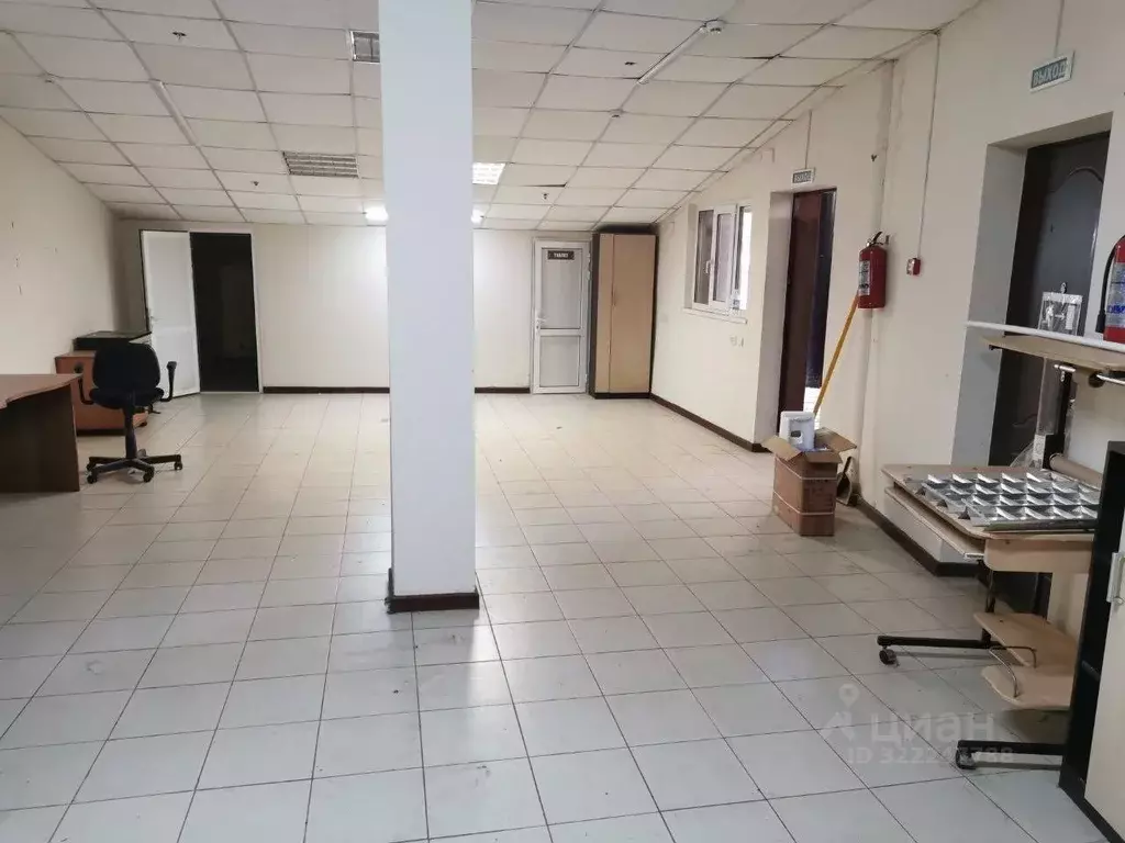 Производственное помещение в Самарская область, Тольятти ул. 40 лет ... - Фото 1